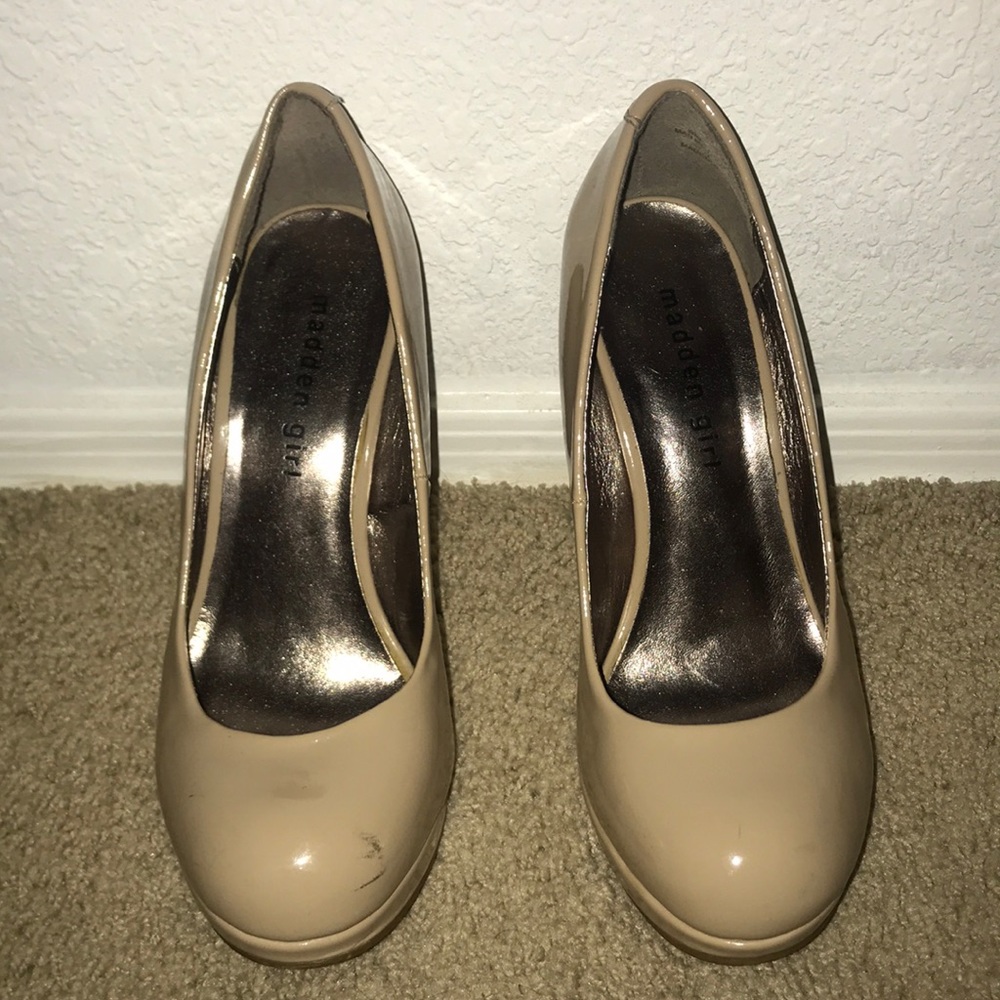 Nude heels